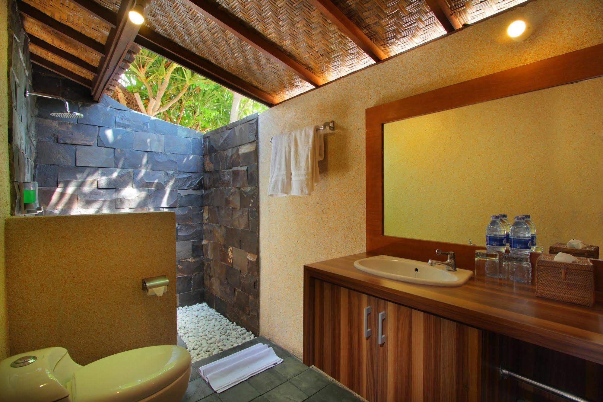 Mangrove Paradise Retreat 누사 렘봉안 외부 사진